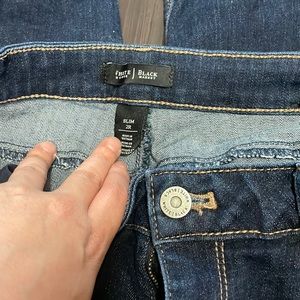 White House black market jeans size 2 slim